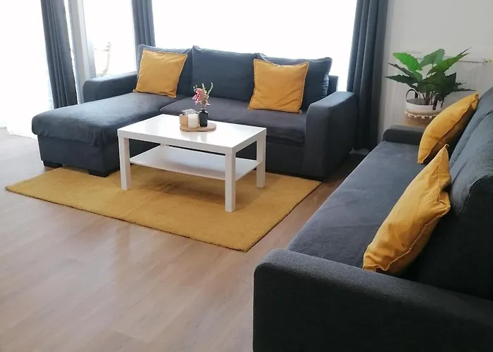 T2 Centre Antigone Piscine Tennis Apartment *